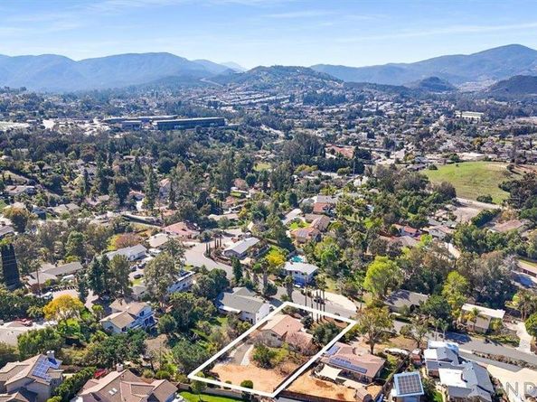 1756 Alhudson Dr, Escondido CA 92029