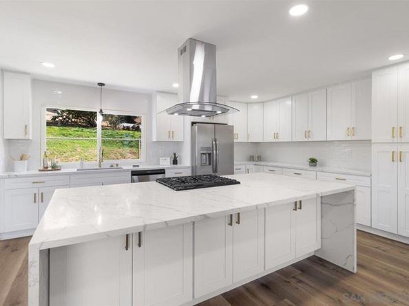 1756 Alhudson Dr, Escondido CA 92029