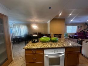 5935 Flipper Dr, San Diego CA 92114