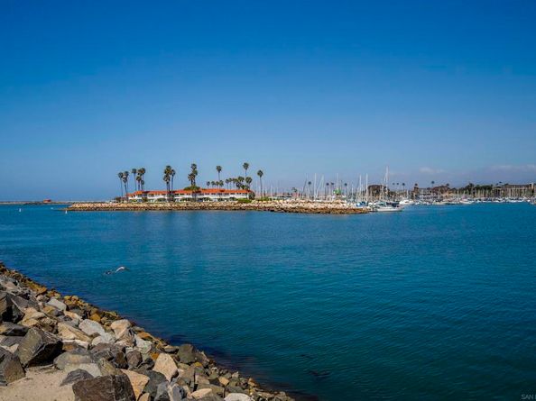 1786 Jasmine Way, Oceanside CA 92054