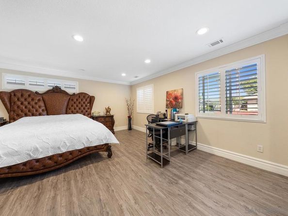 5715 Castleton Dr, San Diego CA 92117
