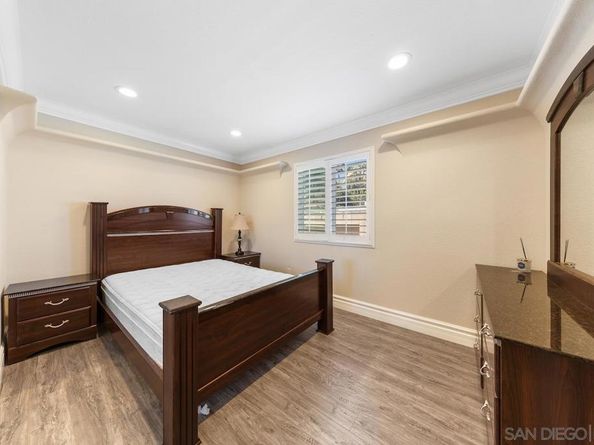 5715 Castleton Dr, San Diego CA 92117