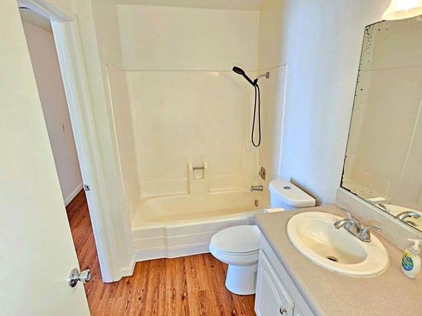 1051 Rock Springs Rd 137, Escondido CA 92026