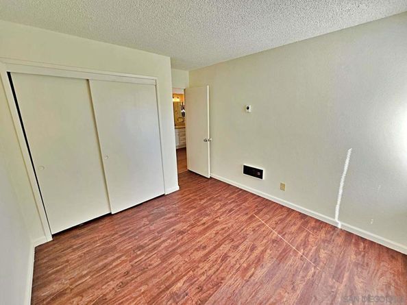 1051 Rock Springs Rd 137, Escondido CA 92026