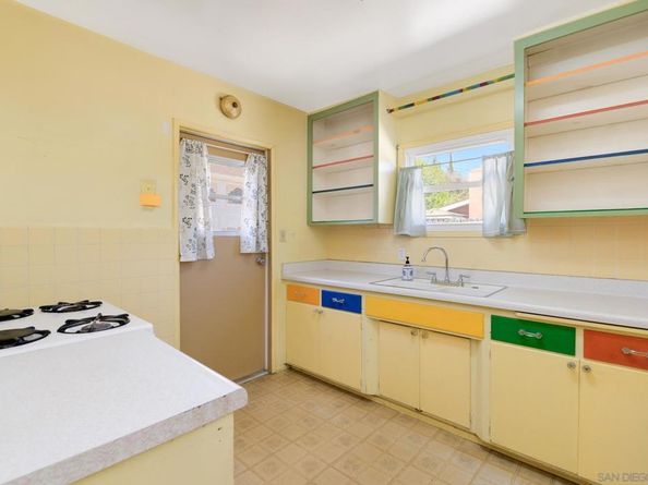 4330 Alamo Dr, San Diego CA 92115