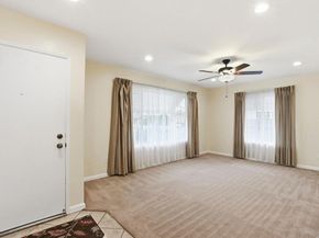 10856 Parkdale Ave, San Diego CA 92126