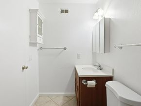 10856 Parkdale Ave, San Diego CA 92126