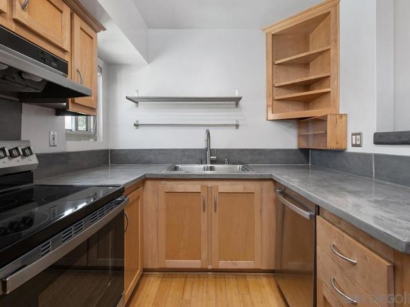 2600 Torrey Pines Rd A31, La Jolla CA 92037