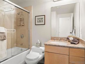 302 Prospect Street 7, La Jolla CA 92037