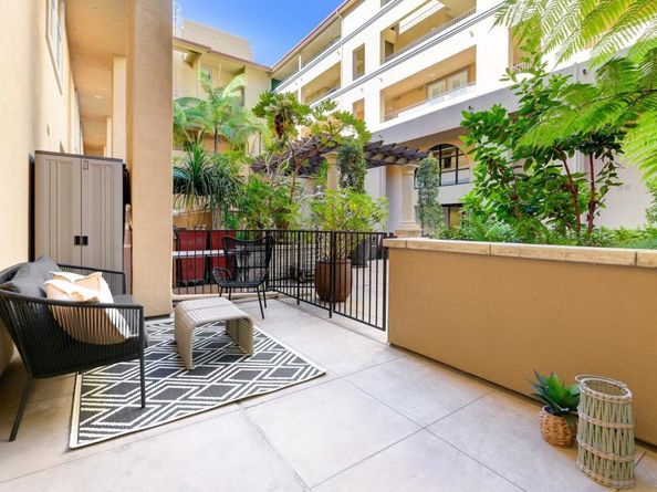 301 W G St 112, San Diego CA 92101