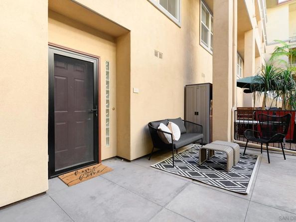 301 W G St 112, San Diego CA 92101