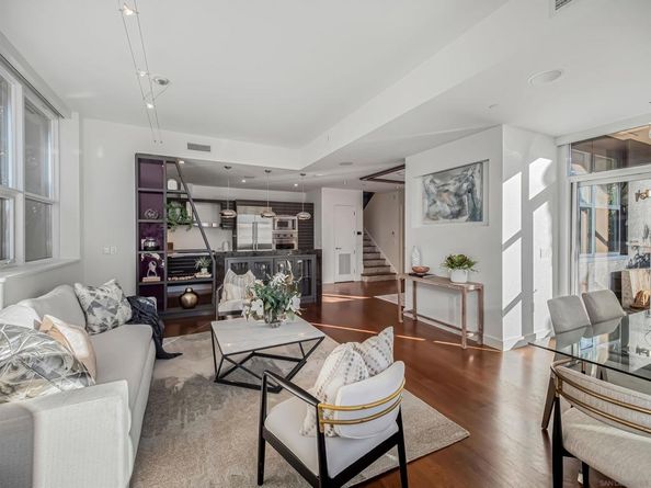 1325 Pacific Hwy 107, San Diego CA 92101