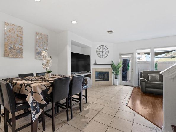 6373 Avenida De Las Vistas 3, San Diego CA 92154