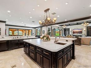 14170 Bryce Pt, Poway CA 92064