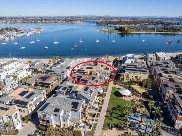 827 Jersey Court, San Diego CA 92109