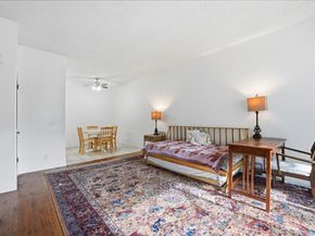 8310 Regents Rd 1E, San Diego CA 92122