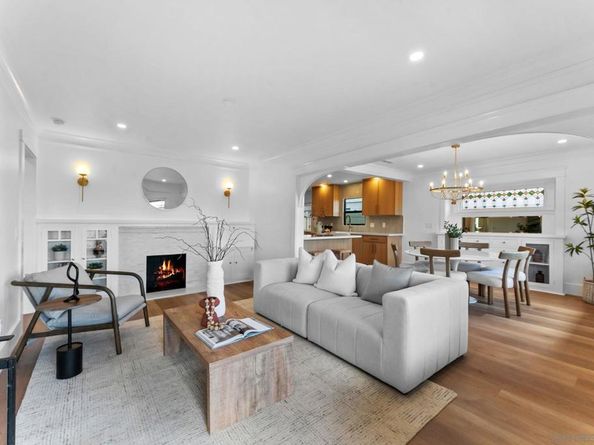 4665 Arizona St, San Diego CA 92116