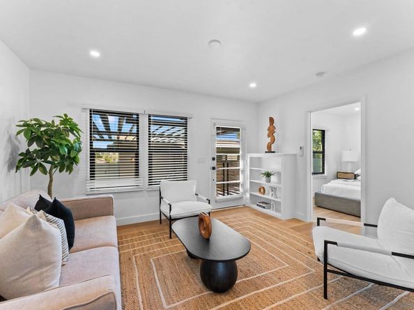 4665 Arizona St, San Diego CA 92116