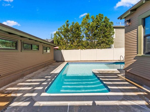 4665 Arizona St, San Diego CA 92116