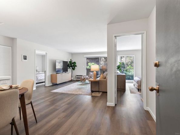 6955 Alvarado Rd 77, San Diego CA 92120