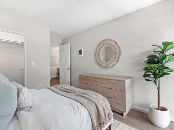 6955 Alvarado Rd 77, San Diego CA 92120