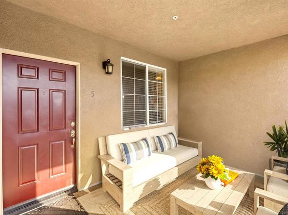 14520 Camino de la Luna 5, San Diego CA 92127