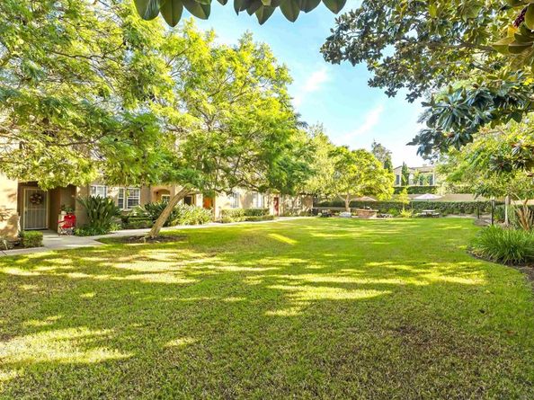 14520 Camino de la Luna 5, San Diego CA 92127