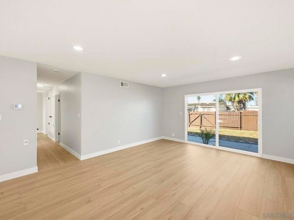 2990 Greyling Dr, San Diego CA 92123