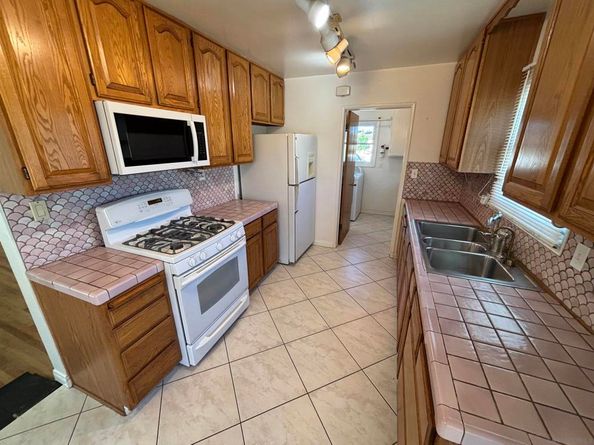 6369 Clara Lee Ave, San Diego CA 92120