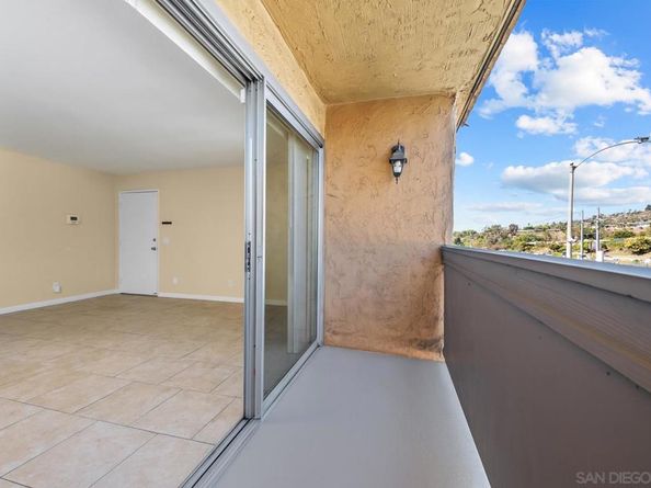 6911 Alvarado Rd 20, San Diego CA 92120