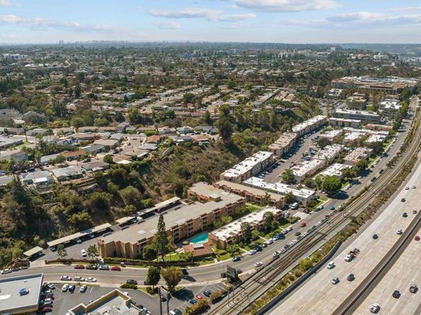 6911 Alvarado Rd 20, San Diego CA 92120