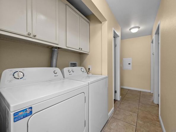 6911 Alvarado Rd 20, San Diego CA 92120