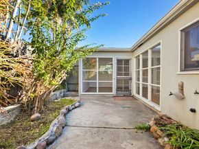 4804 Lamont St, San Diego CA 92109