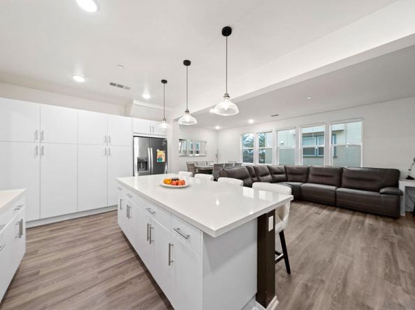 5360 Calle Rockfish 32, San Diego CA 92154