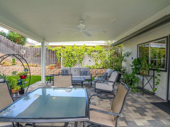 9972 Via Francis, Santee CA 92071