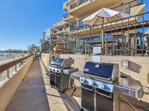 1235 Parker Pl 2B, San Diego CA 92109