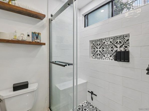 1235 Parker Pl 2B, San Diego CA 92109