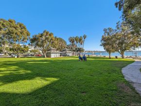 1235 Parker Pl 2B, San Diego CA 92109