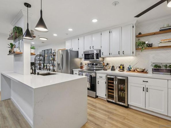 1235 Parker Pl 2B, San Diego CA 92109