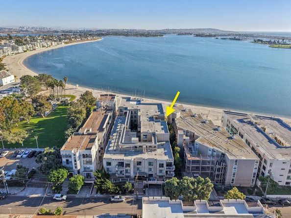 1235 Parker Pl 2B, San Diego CA 92109