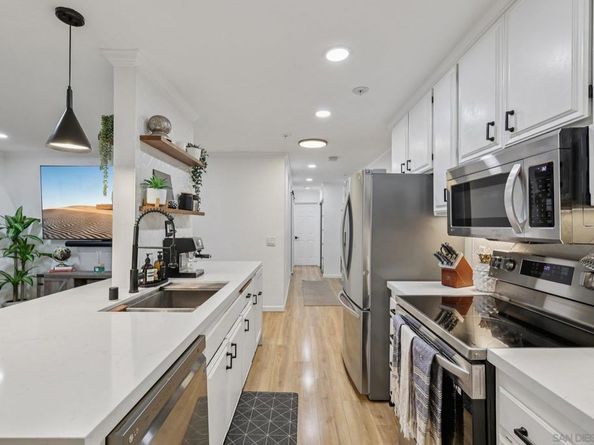 1235 Parker Pl 2B, San Diego CA 92109