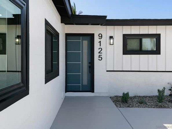 9125 Akard St, Spring Valley CA 91977