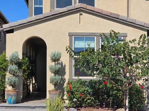 1845 Newton Ct, Escondido CA 92026