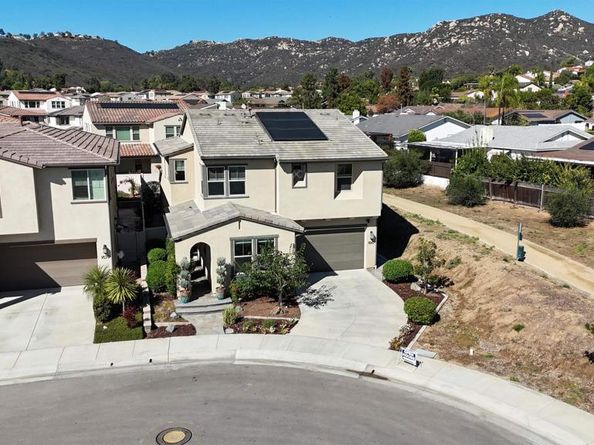 1845 Newton Ct, Escondido CA 92026