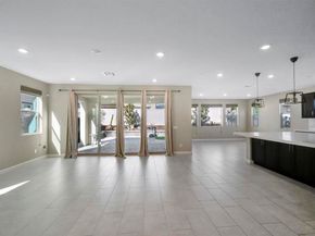 1845 Newton Ct, Escondido CA 92026