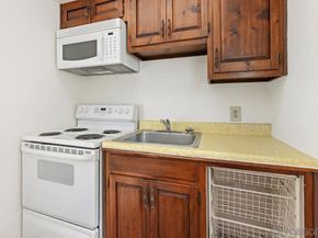 415 Gravilla Street 26, La Jolla CA 92037