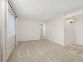 415 Gravilla Street 26, La Jolla CA 92037