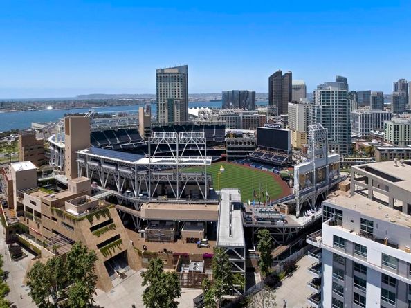 206 Park Blvd 405, San Diego CA 92101