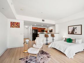 206 Park Blvd 405, San Diego CA 92101