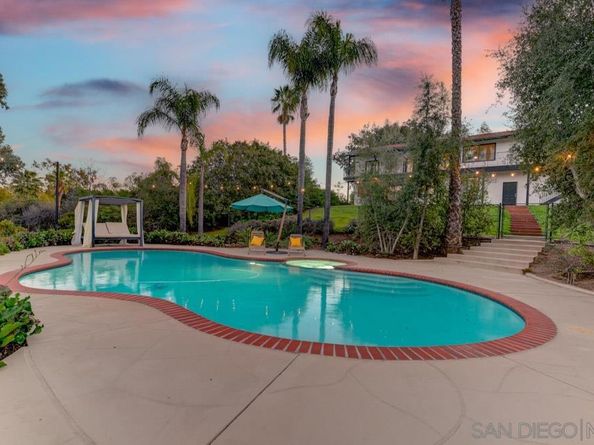 1080 Landavo Rancho Rd, Escondido CA 92027